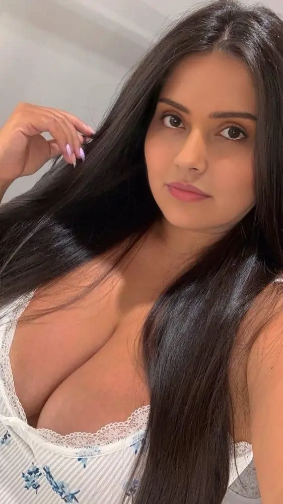 Riya Goa Call Girl Service